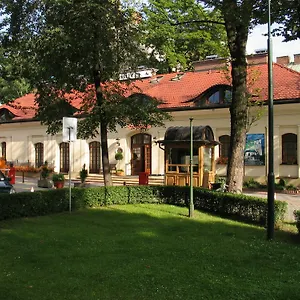 Maltanski 3*, Cracovia Polonia